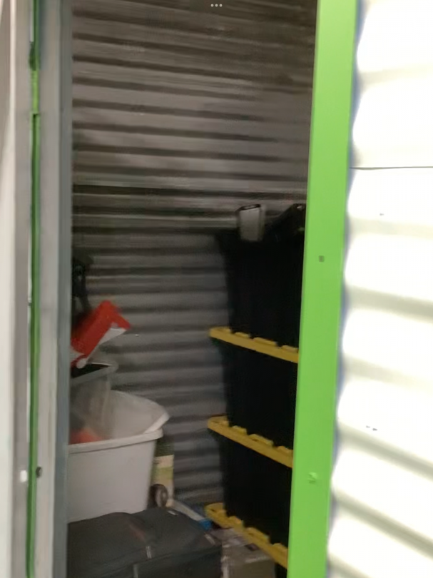 Storage Unit Auction in Yonkers, NY at Storage Post Yonkers STAU01
